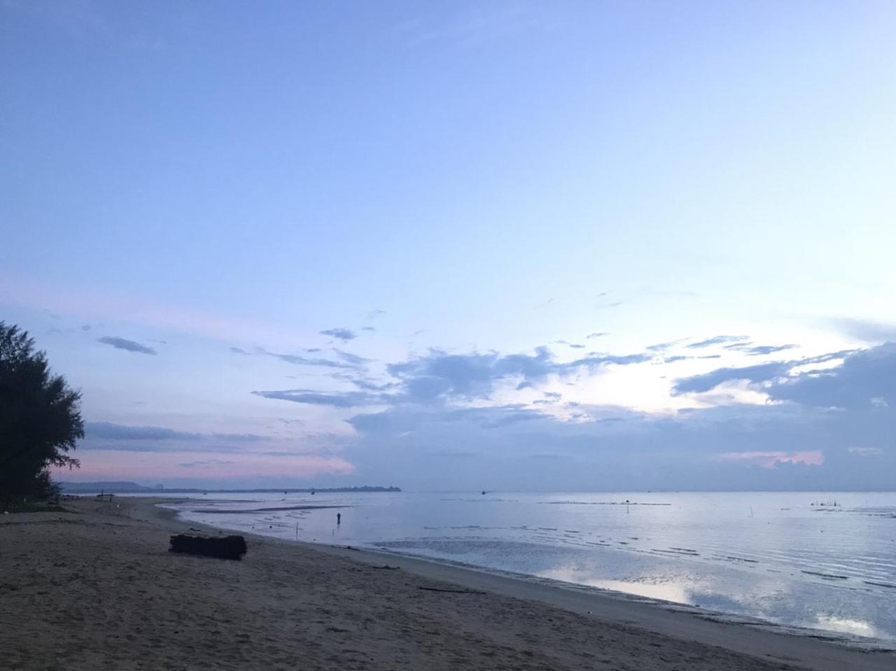 Had Lamae Resort Ban Pak Nam Lamae Zewnętrze zdjęcie